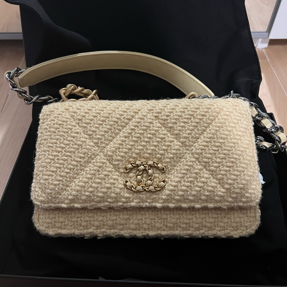Chanel wallet in the chain